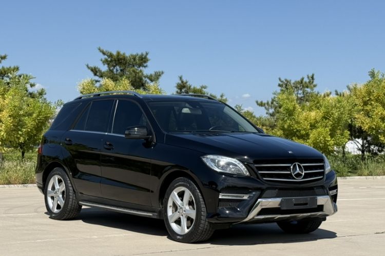 Used Mercedes-Benz M-Class 2015 ML 400 4MATIC Dynamic Model
