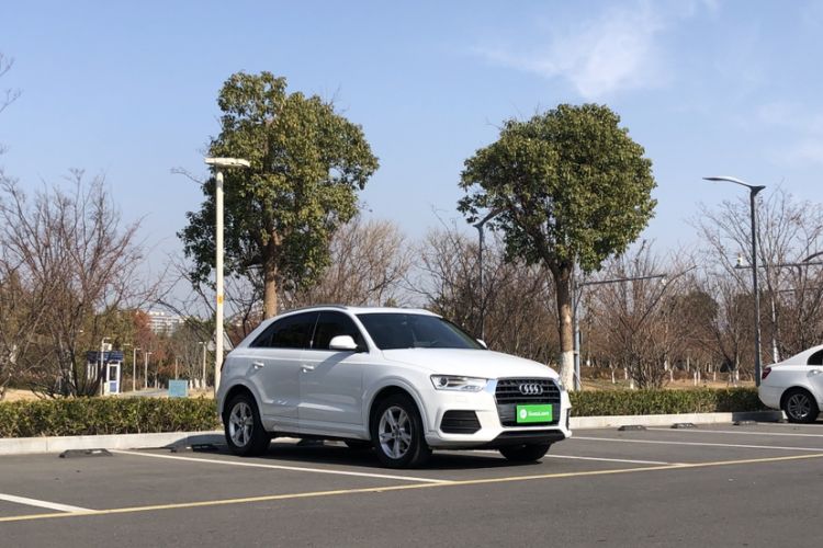 Used Audi Q3 2017 30 TFSI Fashion Model
