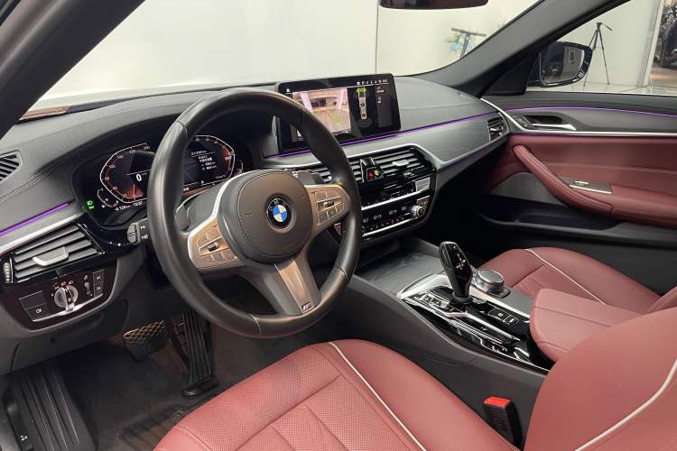 Used BMW 5 Series 2023 Restyled 530Li Leading Edition M Sport Package
