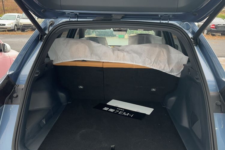 Used  Galaxy Xingjian 7 EM-i 2025 120km Flagship Edition
