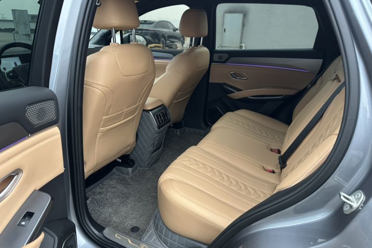 Used BYD Song L DM-i 2024 160km Beyond Edition
