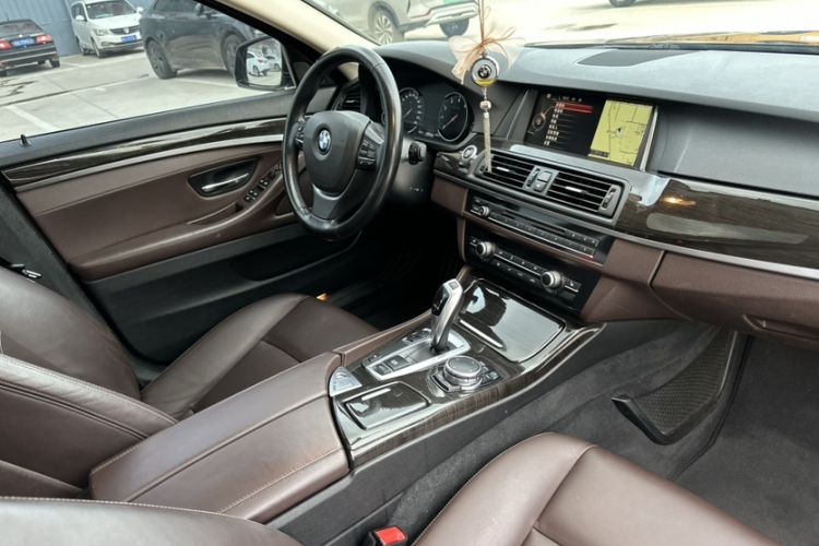 Used BMW 5 Series 2017 525Li Luxury Design Package
