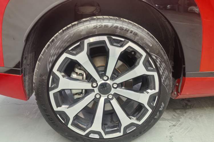 Used AION V 2024 Aion Tyrannosaurus 520 Intelligent Premium Edition
