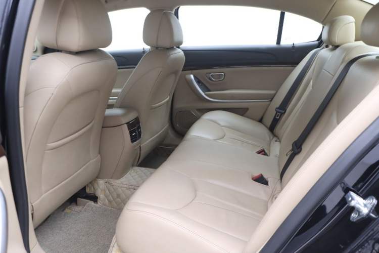 Used Roewe e950 2017 50T Hybrid Connected Executive Edition