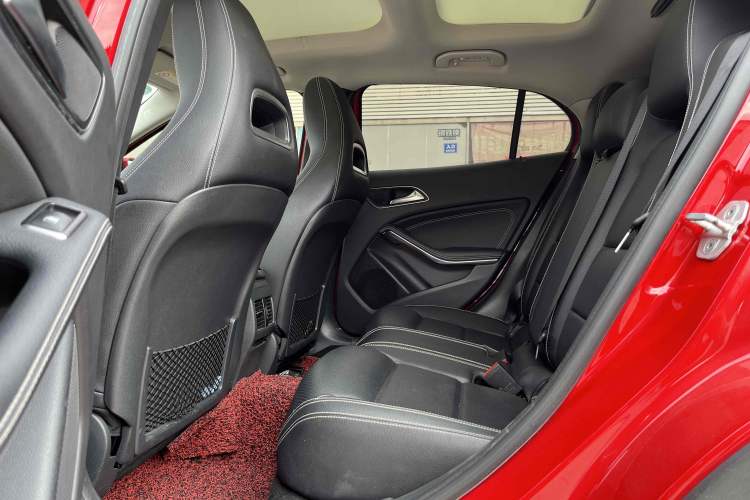 Used Mercedes-Benz GLA 2016 GLA 220 4MATIC Fashion Edition
