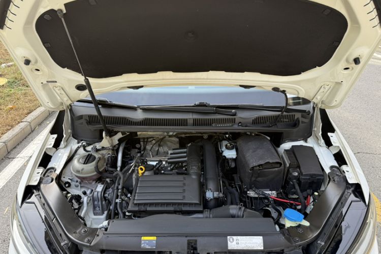 Used Volkswagen Touran 2018 Volkswagen Touran L 280TSI DSG Comfort Edition 7 Seats China V Emission Standard
