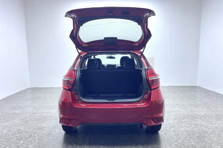 Used Toyota YARiS L 2019 1.5E CVT Dynamic Edition China VI compliant
