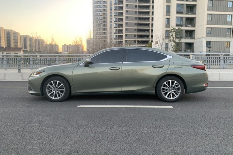 Used Lexus ES 2022 200 Excellence Edition
