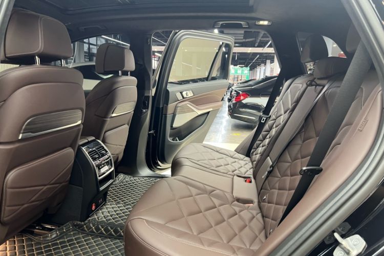 Used BMW X5 2022 Restyled xDrive 40Li M Sport Package
