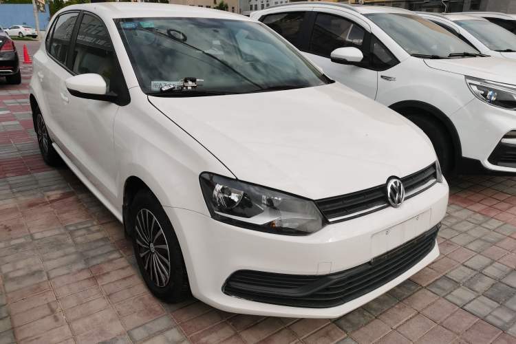 Used Volkswagen Polo 2014 1.4L Manual Fashion Edition