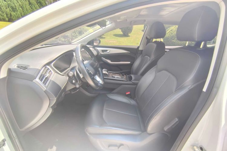 Used Roewe i6 MAX 2020 300TGI Automatic "Swell Cool Smart Drive" Edition
