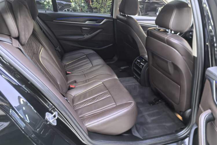 Used BMW 5 Series 2019 Facelifted 530Li Leading Edition Luxury Package
