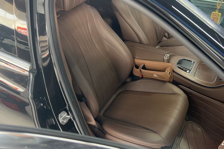 Used Mercedes-Benz E-Class 2023 E 300 L Stylish Model
