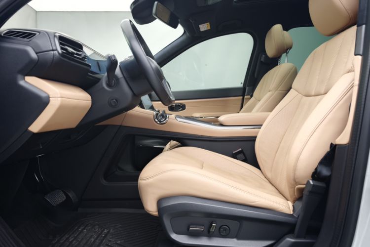 Used Nio ES8 2020 415 km Signature Edition 6-Seater Version
