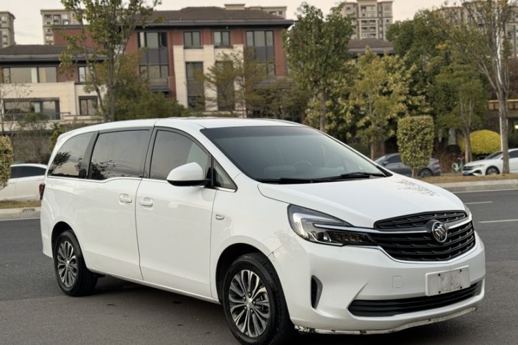 Used Buick GL8 2021 Land Cruiser Executive Class 652T Comfort Model