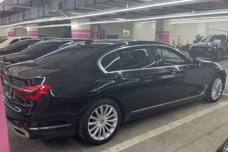 Used BMW 7 Series 2017 740Li Luxury Edition
