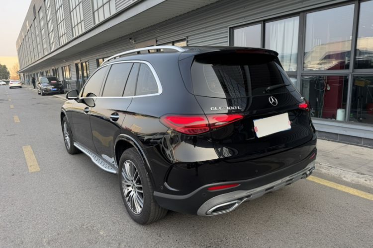 Used Mercedes-Benz GLC 2025 GLC 300 L 4MATIC Dynamic Model 5 Seats