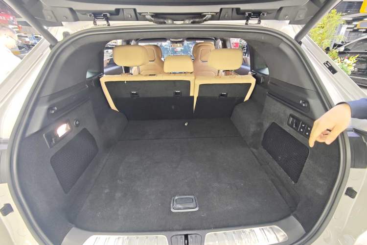 Used  Star Era ET 2024 Extended-Range 240 Ultra All-Wheel Drive
