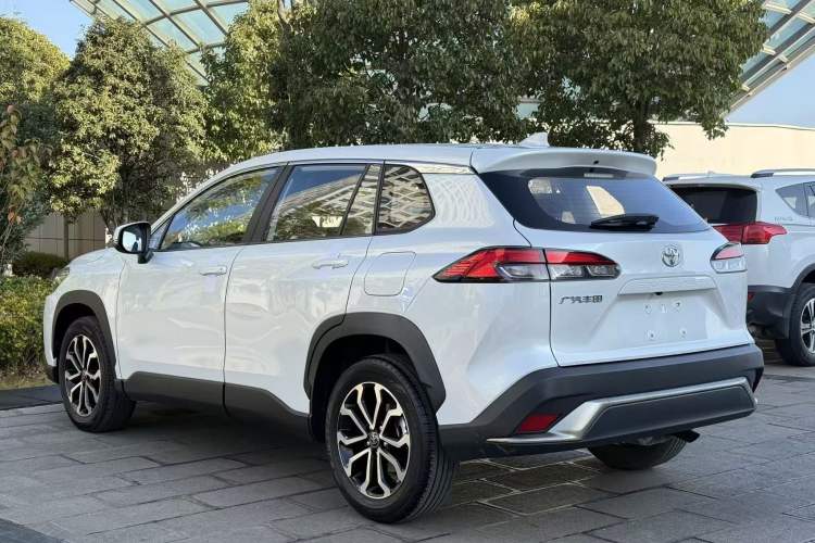 Used Toyota FRONTLANDER 2022 2.0L CVT Luxury Edition
