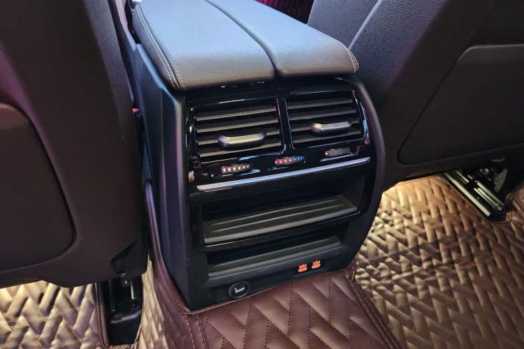 Used BMW 5 Series 2020 525Li M Sport Package
