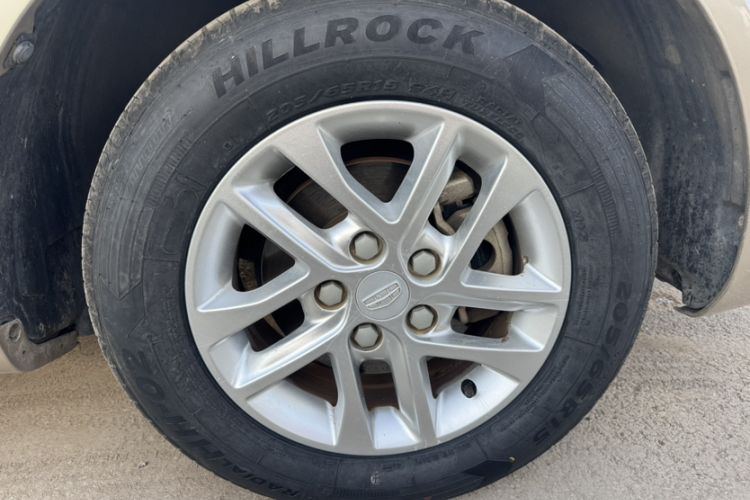 Used Geely Auto Emgrand 2017 Sedan Million Edition 1.5L Manual Luxury Model
