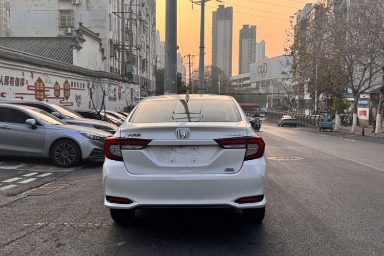 Used Honda Crider 2022 180Turbo CVT Luxury Edition
