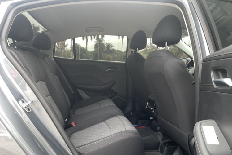 Used Roewe i5 2023 1.5L Manual Comfort Edition