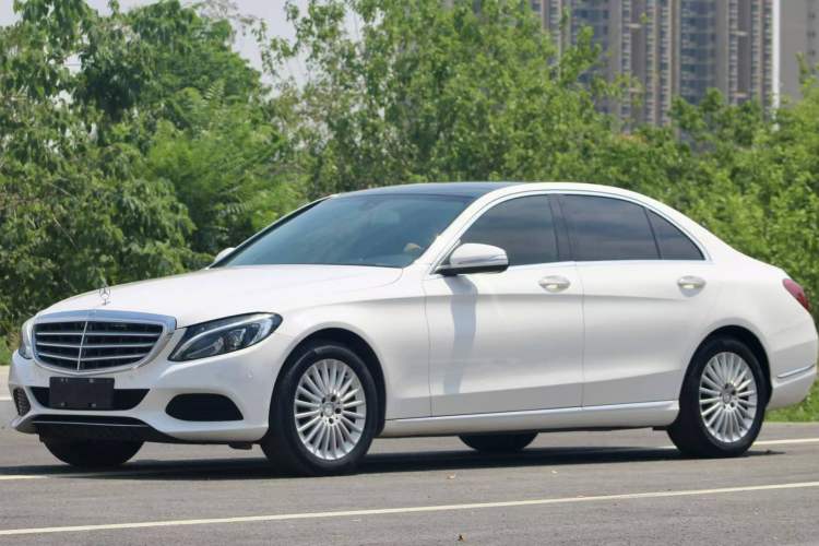 Used Mercedes-Benz C-Class 2015 C 200 L
