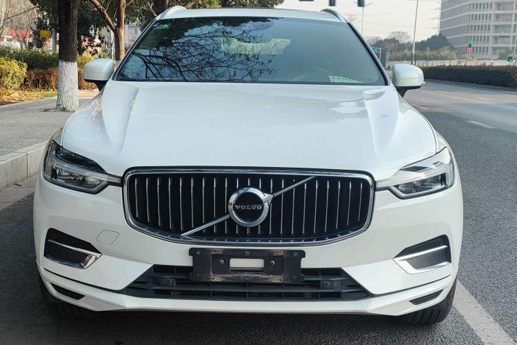 Used Volvo XC60 2021 T5 4x4 Smart Luxury Edition
