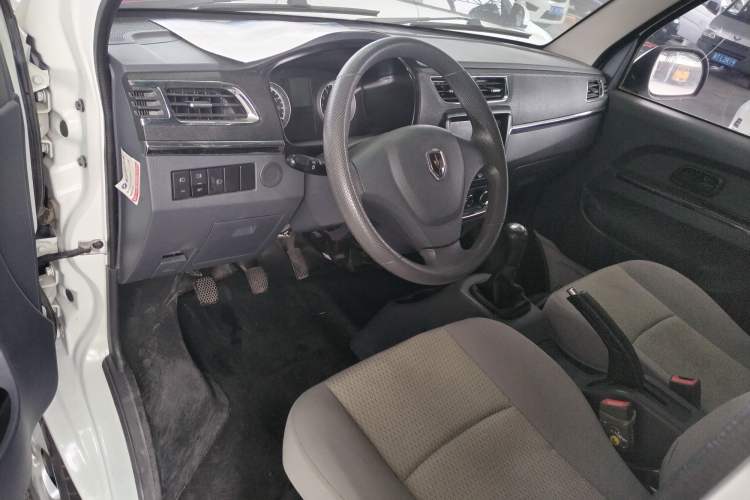 Used Jinbei Hiace X30 2021 1.5L Comfort Model Base Version (No Air Conditioning) Van China VI Standard SWC15M
