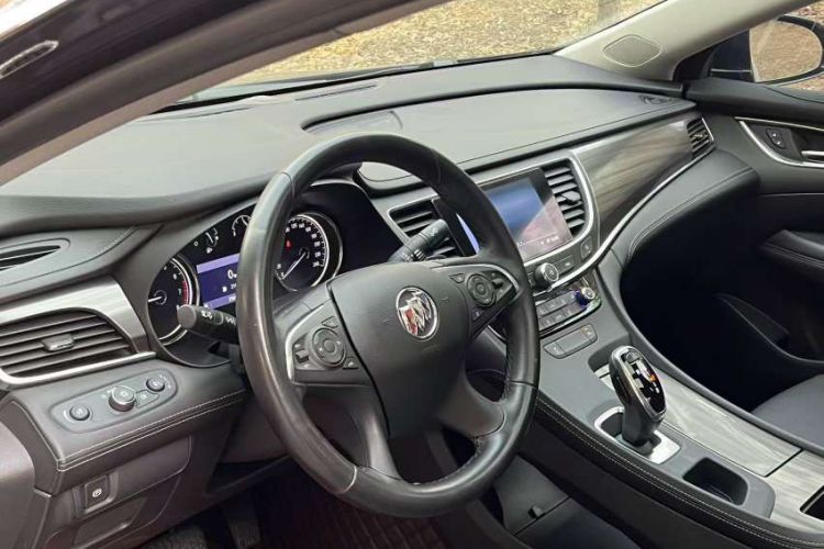 Used Buick LaCrosse 2022 552T Luxury Version