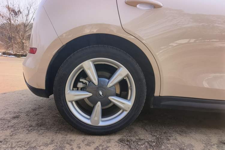 Used ORA Good Cat 2023 401 km Standard Range Prestige Version Lithium Iron Phosphate