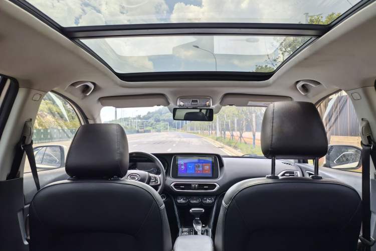 Used GAC Trumpchi GS4 2018 235T Automatic Two-Wheel Drive Elite Millionth Anniversary Edition
