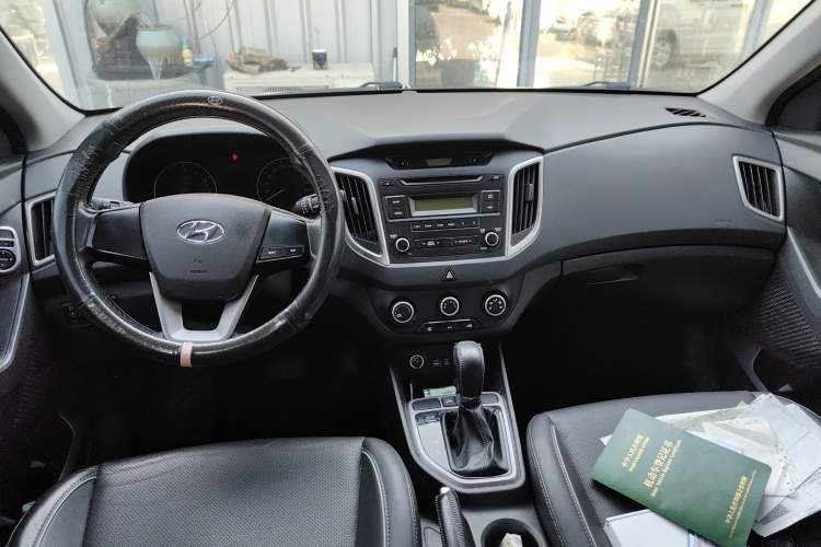 Used Hyundai ix25 2015 1.6L Automatic Two-Wheel Drive Smart GLS Trim
