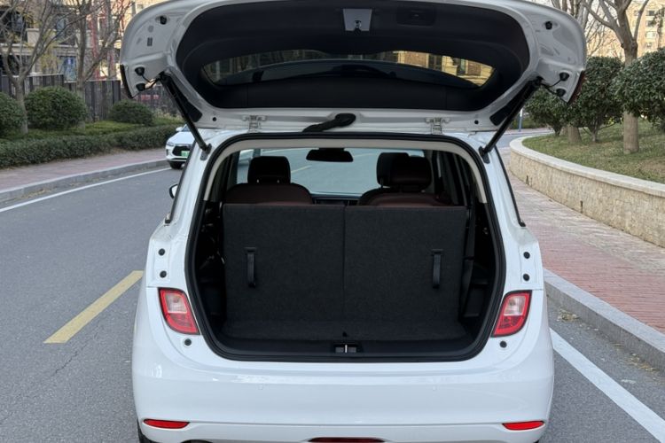 Used Buick GL6 2018 18T 6-Seater Prestige Model
