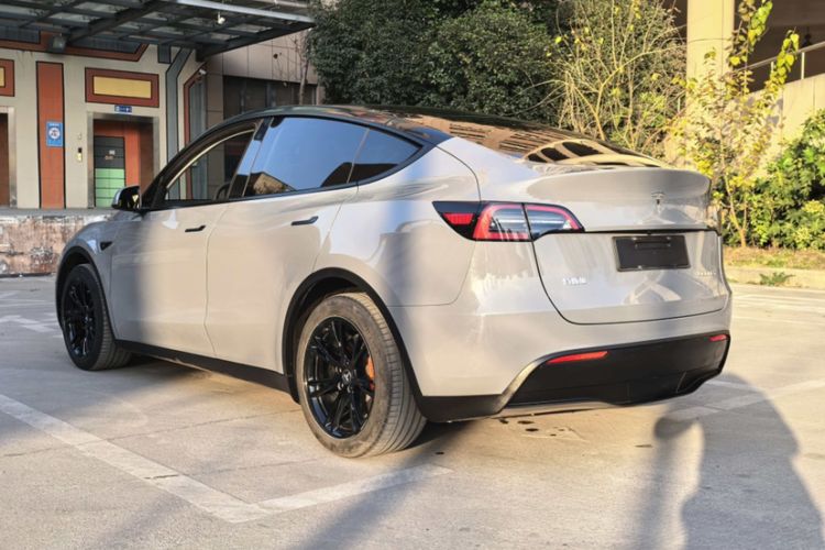 Used Tesla Model Y 2022 Rear-Wheel-Drive Version
