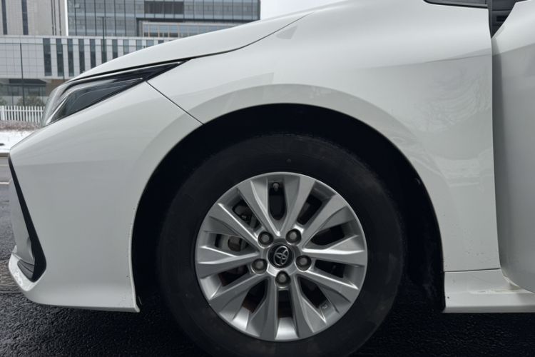 Used Toyota Corolla 2021 TNGA 1.5L CVT Elite Edition
