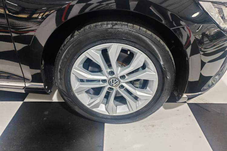 Used Volkswagen Magotan 2018 330TSI DSG Luxury Model