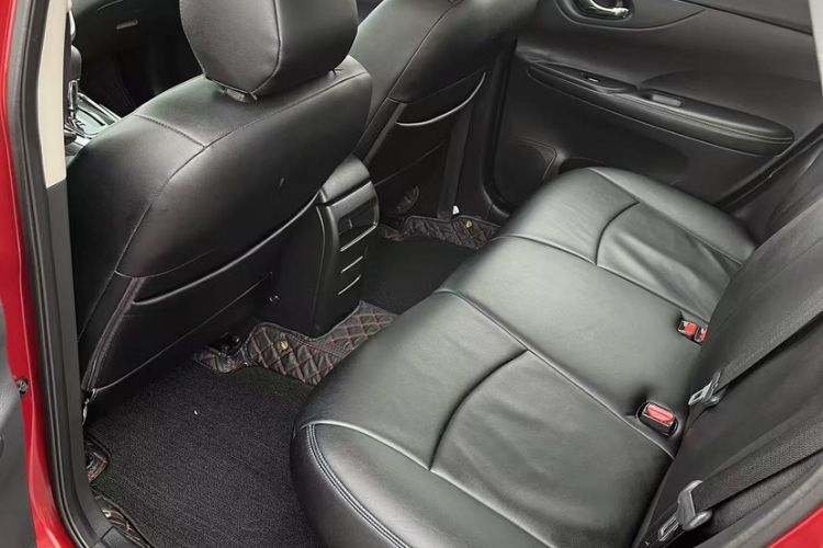 Used Nissan Tiida 2016 1.6L CVT Cool Dynamic Edition
