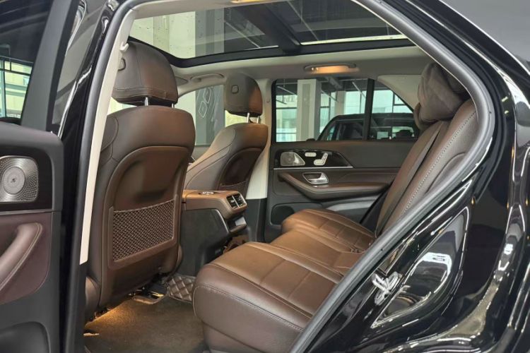 Used Mercedes-Benz GLE 2023 GLE 350 4MATIC Stylish Model
