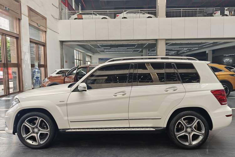 Used Mercedes-Benz GLK-Class 2015 GLK 300 4MATIC Fashion Edition Ultimate Version