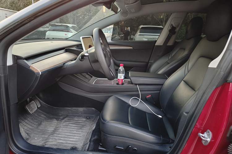 Used Tesla Model 3 2022 Rear-Wheel-Drive Version