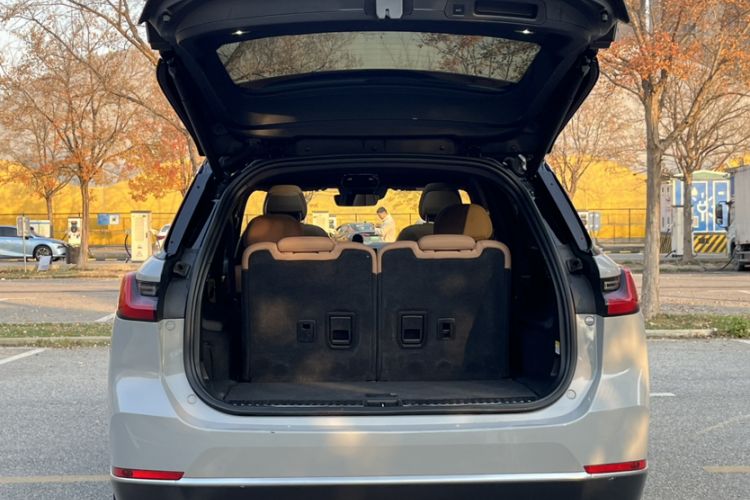 Used Nio ES8 2020 415 km Range 6-Seater Version
