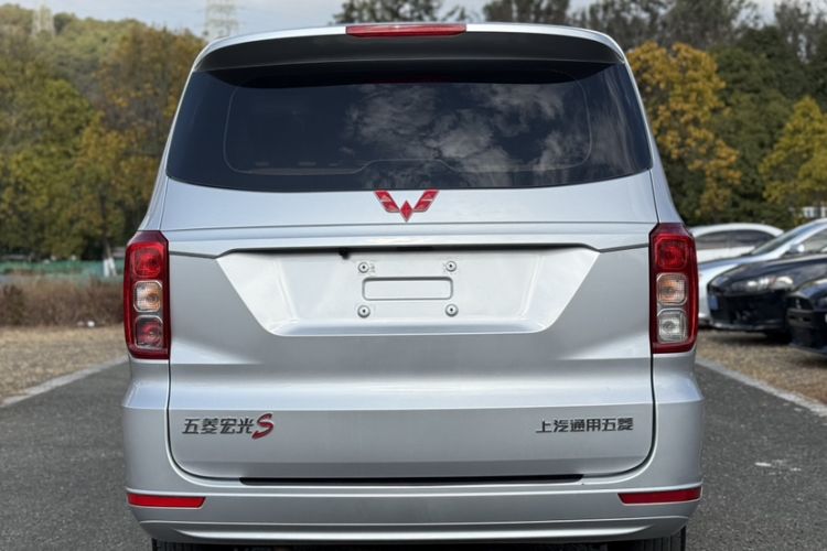 Used Wuling Hongguang 2021 1.5L Revised S Standard Version with Electric Power Steering LAR
