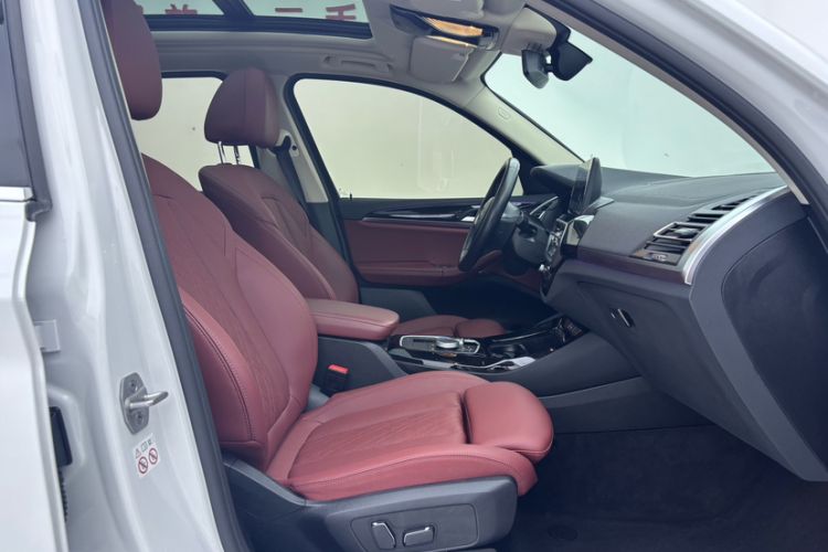 Used BMW iX3 2023 Leading Model
