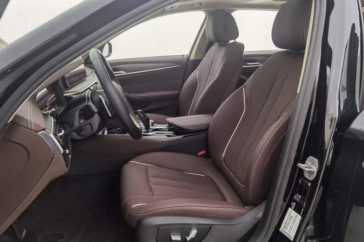 Used BMW 5 Series 2022 Updated 530Li Leading Edition Luxury Package
