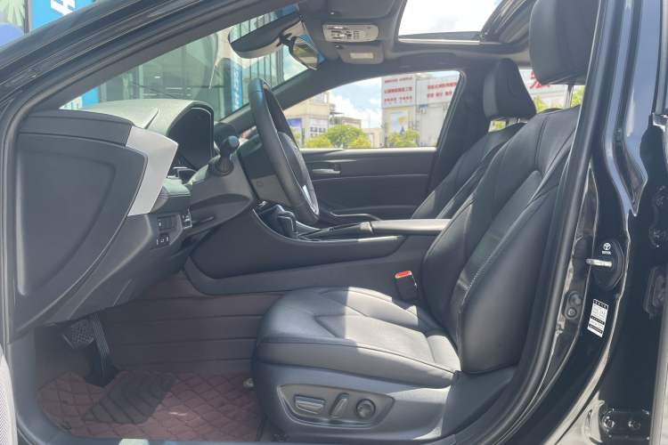 Used Toyota Avalon 2023 Dual-Engine 2.5L Luxury Edition
