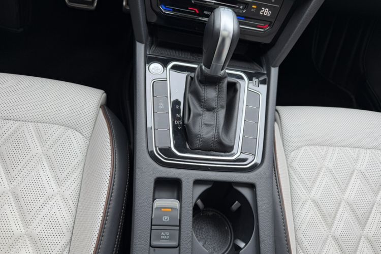 Used Volkswagen Magotan 2023 2 Million Units Limited-Edition 380TSI DSG Flagship Version
