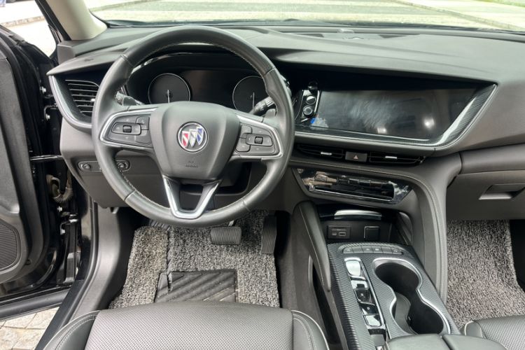 Used Buick Envision 2022 Encore S 552T Two-Wheel-Drive Luxury Model
