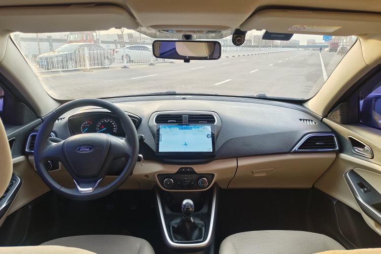 Used Ford Escort 2017 Revised Version 1.5L Manual Comfort Edition
